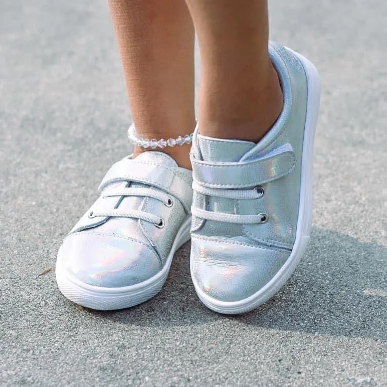 Feelin’ 22 Sneaks